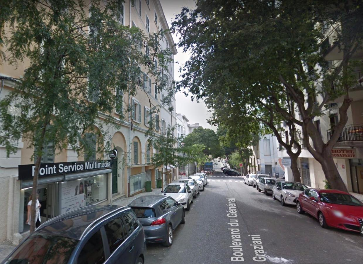 Boulevard GRAZIANI Bastia  Buitenkant foto